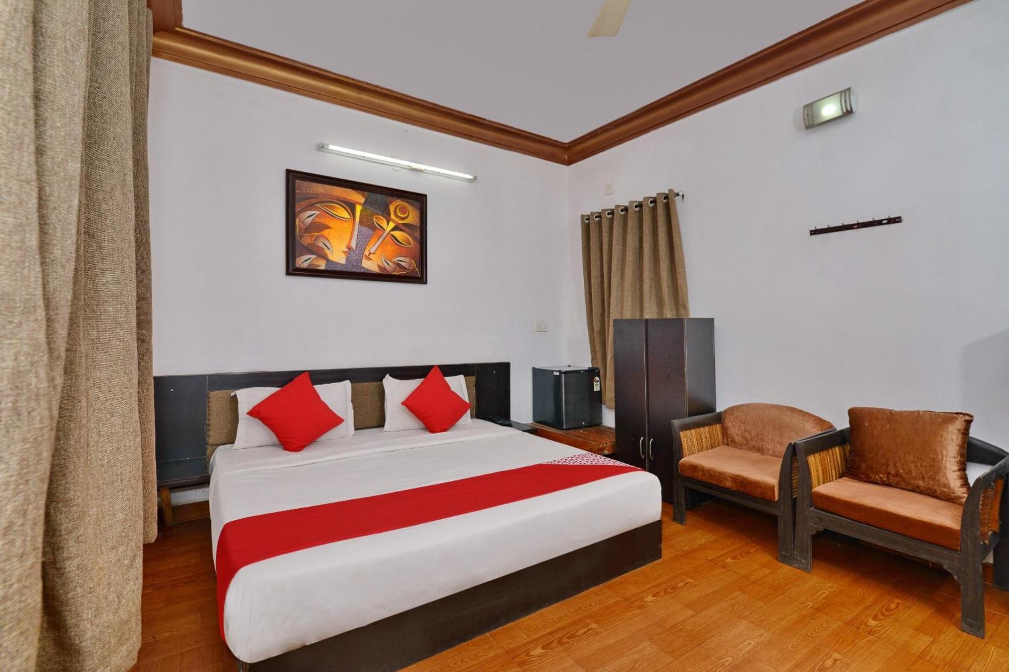 Collection O Retreat Morjim Resort מראה חיצוני תמונה